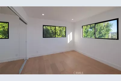 23310 Aetna Street, Woodland Hills, CA 91367 - Photo 23