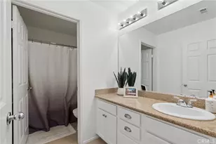 13422 Red Hawk Dr, Sylmar, CA 91342 - Photo 49