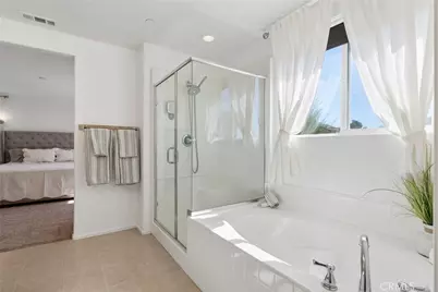 13422 Red Hawk Drive, Sylmar, CA 91342 - Photo 45