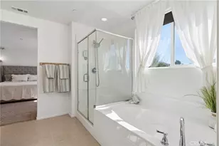 13422 Red Hawk Dr, Sylmar, CA 91342 - Photo 45