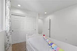 13422 Red Hawk Dr, Sylmar, CA 91342 - Photo 51