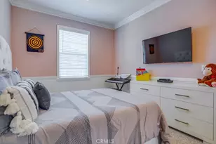 22057 Barrington Way, Saugus, CA 91350 - Photo 15