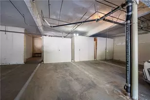 23401 Park Sorrento, Calabasas, CA 91302 - Photo 25