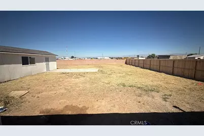 716 W Church Avenue, Ridgecrest, CA 93555 - Photo 11