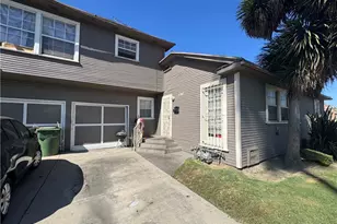 5747 S Gramercy Pl, Los Angeles, CA 90062 - Photo 3