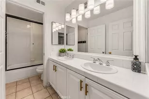 24585 Lola Ln, Newhall, CA 91321 - Photo 43