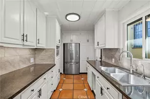 3707 Valleybrink Rd, Los Angeles, CA 90039 - Photo 19