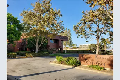 973 W 7th Street, Oxnard, CA 93030 - Photo 1