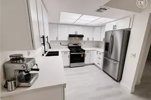 9140 Burnet, North Hills, CA 91343 - Photo 7