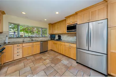 10900 Rathburn Avenue, Porter Ranch, CA 91326 - Photo 7