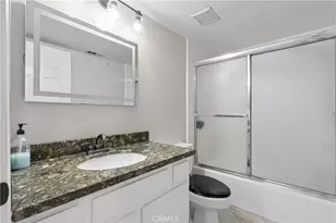 27715 Sutters Pointe, Saugus, CA 91350 - Photo 23
