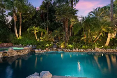 5959 Woodland View Drive, Woodland Hills, CA 91367 - Photo 51