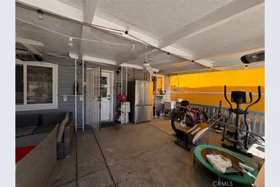 3029 Crestline, Bakersfield, CA 93306 - Photo 23