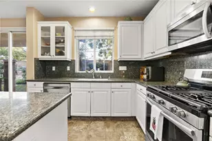 6119 Pilar Way, Bakersfield, CA 93306 - Photo 9