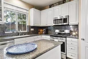 6119 Pilar Way, Bakersfield, CA 93306 - Photo 11