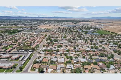 45260 7th Street, Lancaster, CA 93535 - Photo 7