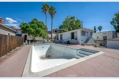 10260 Tujunga Canyon, Tujunga, CA 91042 - Photo 25