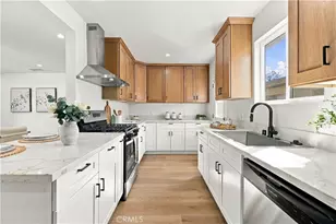 10216 Owensmouth, Chatsworth, CA 91311 - Photo 7