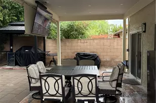 8311 Topeka Dr, Northridge, CA 91324 - Photo 37