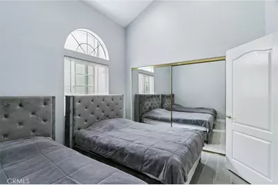 10659 Bloomfield Street, Toluca Lake, CA 91602 - Photo 29