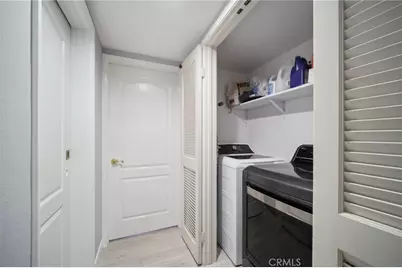 10659 Bloomfield Street, Toluca Lake, CA 91602 - Photo 21