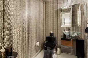 11952 Montana Ave, Los Angeles, CA 90049 - Photo 27