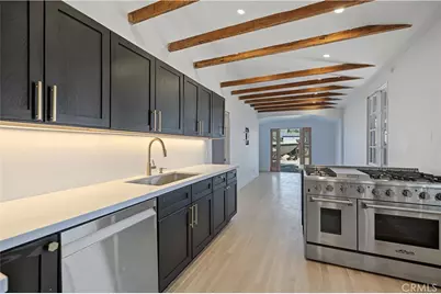 7050 Shadygrove, Tujunga, CA 91042 - Photo 13