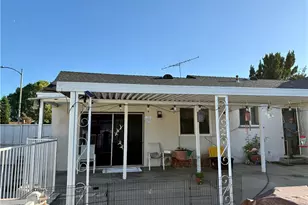 20701 Stagg, Canoga Park, CA 91306 - Photo 9