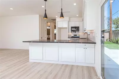 2008 N Rose Street, Burbank, CA 91505 - Photo 23
