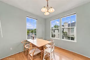 24124 Victoria, Valencia, CA 91355 - Photo 5
