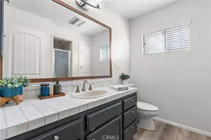 23044 Hilse, Newhall, CA 91321 - Photo 25