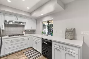 23044 Hilse, Newhall, CA 91321 - Photo 15