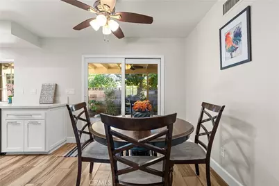 23044 Hilse, Newhall, CA 91321 - Photo 19