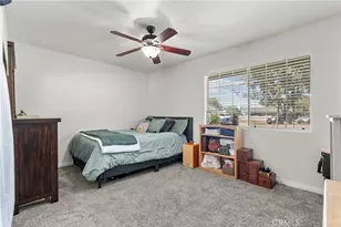 23044 Hilse, Newhall, CA 91321 - Photo 27