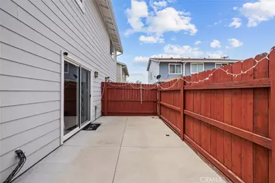 14552 Foothill, Sylmar, CA 91342 - Photo 35