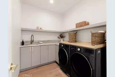 12408 Cumpston Street, Valley Village, CA 91607 - Photo 57