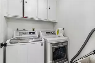 18879 Brasilia Dr, Porter Ranch, CA 91326 - Photo 19