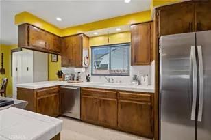 16335 Tuba, Granada Hills, CA 91343 - Photo 9