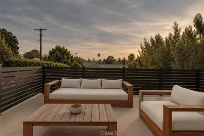 22816 Erwin, Woodland Hills, CA 91367 - Photo 15