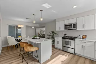 24716 Fain, Newhall, CA 91321 - Photo 9