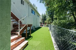 4737 Abargo St, Woodland Hills, CA 91364 - Photo 23