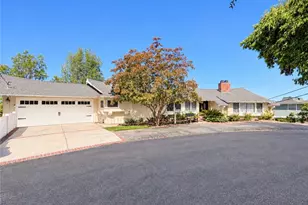 4737 Abargo St, Woodland Hills, CA 91364 - Photo 1