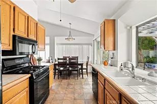 22856 Tamarack, Saugus, CA 91390 - Photo 15