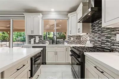 5290 Holly Oak Court, Simi Valley, CA 93063 - Photo 13