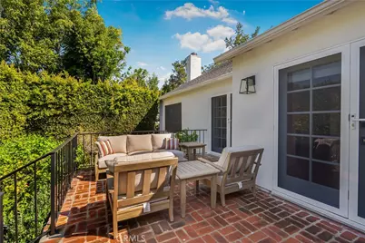 10455 Lindbrook Drive, Los Angeles, CA 90024 - Photo 43