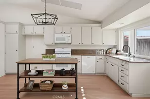 27712 Wakefield Rd, Castaic, CA 91384 - Photo 9