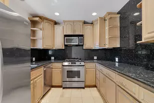 17115 Parthenia, Sherwood Forest, CA 91325 - Photo 9