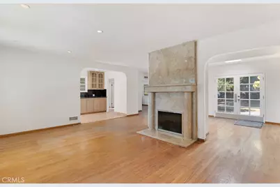 17115 Parthenia, Sherwood Forest, CA 91325 - Photo 5