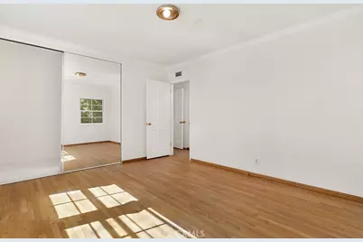 17115 Parthenia, Sherwood Forest, CA 91325 - Photo 27