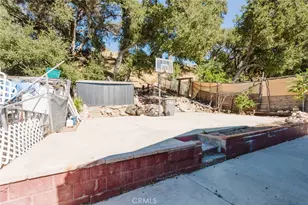 23450 Newhall Ave, Newhall, CA 91321 - Photo 25
